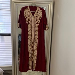 Moroccan kaftan maroon and gold